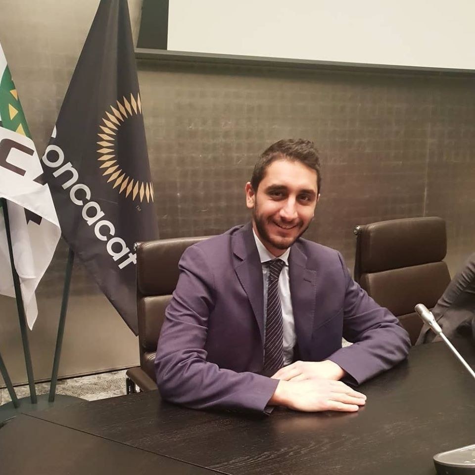 الأستاذ رالف شربل